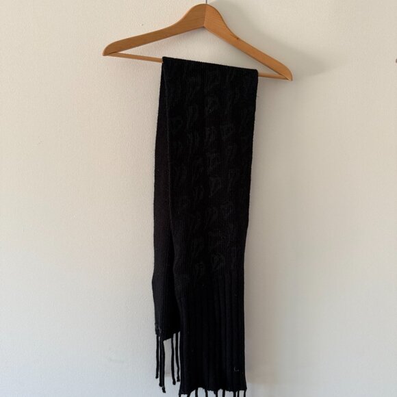 Volcom Black Knit Logo Scarf Unisex Fringe Edge Winter Skate Style OBO - Picture 1 of 4